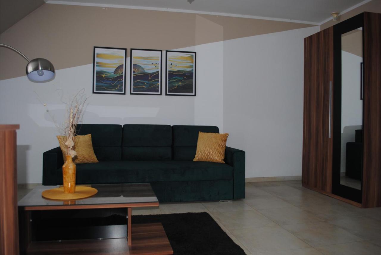 Dog Friendly Dom, Apartamenty Wichrowe Wzgorza Z Basenem Brenna Ustroń Exteriör bild
