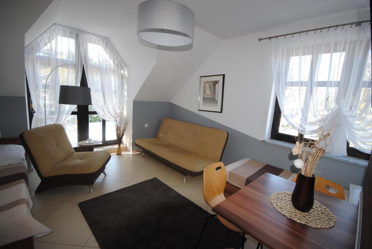 Dog Friendly Dom, Apartamenty Wichrowe Wzgorza Z Basenem Brenna Ustroń Exteriör bild